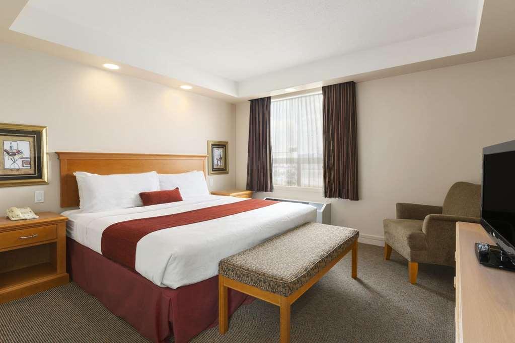 Travelodge By Wyndham Spruce Grove Zimmer foto